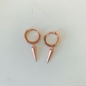 Rose gold spike huggie earrings